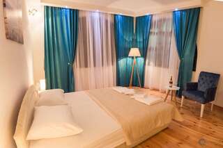 Гостевой дом Apartments Vila Marija Котор Двухместный номер Делюкс с 1 кроватью и видом на море-6