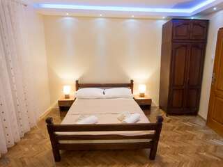 Гостевой дом Apartments Vila Marija Котор Двухместный номер Делюкс с 1 кроватью и боковым видом на море-7