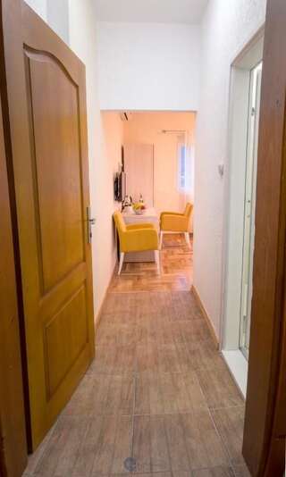 Гостевой дом Apartments Vila Marija Котор Двухместный номер Делюкс с 1 кроватью или 2 отдельными кроватями-27