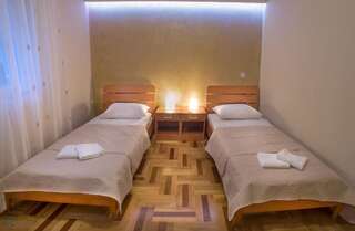 Гостевой дом Apartments Vila Marija Котор Двухместный номер Делюкс с 1 кроватью или 2 отдельными кроватями-29