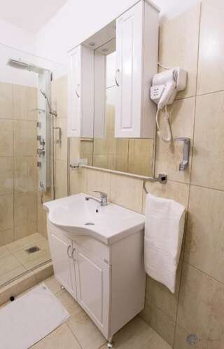 Гостевой дом Apartments Vila Marija Котор Двухместный номер Делюкс с 1 кроватью или 2 отдельными кроватями-33