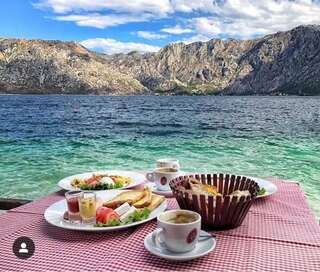 Гостевой дом Apartments Vila Marija Котор Двухместный номер Делюкс с 1 кроватью или 2 отдельными кроватями-2